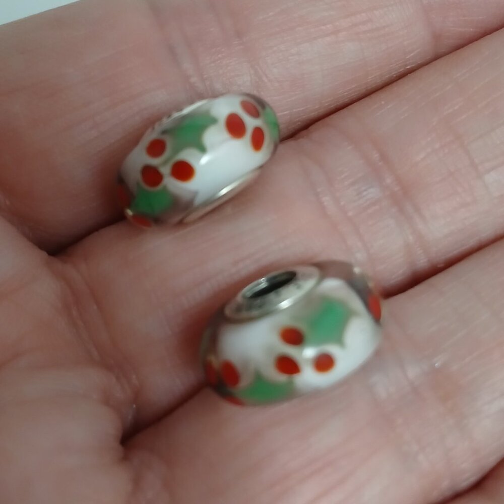 Pandora Holly Muranos